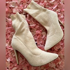 Nude Fauz Fur Booties!